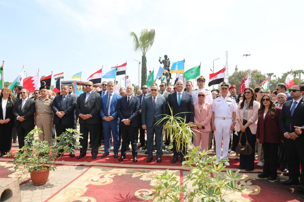 وزير التعليم العالي ومحافظ الإسكندرية يشهدان انطلاق فعاليات احتفال "الإسكندرية مولد مدينة عالمية" في أجواء احتفالية مميزة